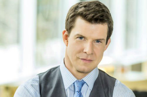 Eric Mabius au casting de Chicago Fire saison 3