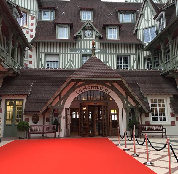 Sommaire 66 minutes le 15 mai 2016 au Normandy