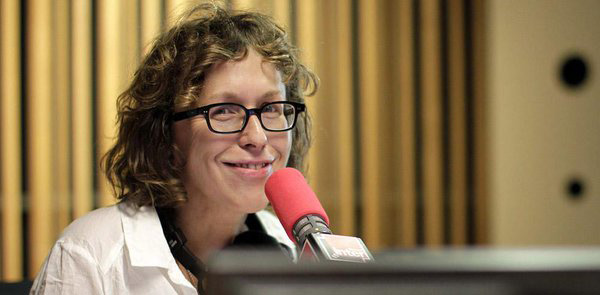 Vos avis sur le départ de Pascale Clark de France Inter : une star de la radio s'en va.