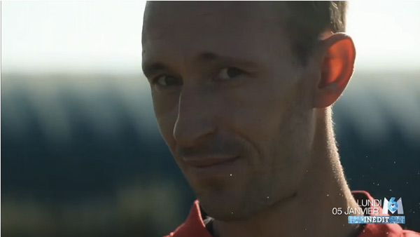 Photo de Guillaume l'agriculteur gay de l'amour est dans le pré 2015 