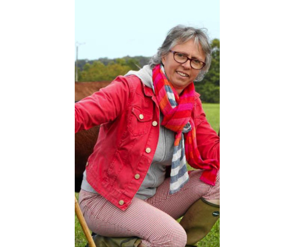 Ecrire à Isabelle l'amour est dans le pré 2015 qui a sa ferme pédagogique / Capture écran T7J / crédit photo M6