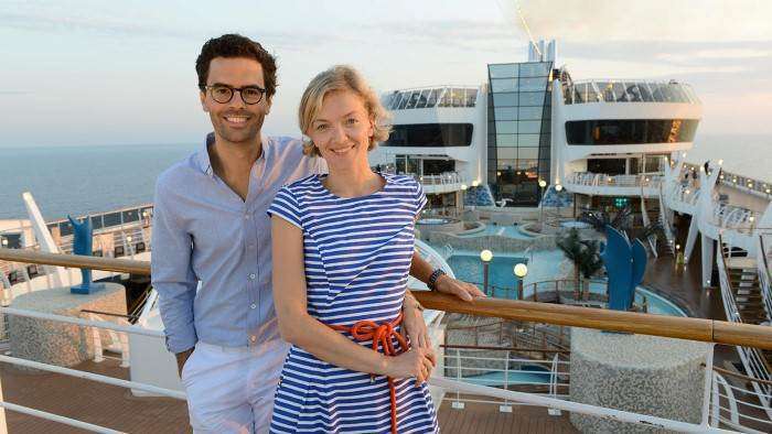 Avis docu Maya et Thomas sur un bateau de France 5.  / Crédit photo France 5 