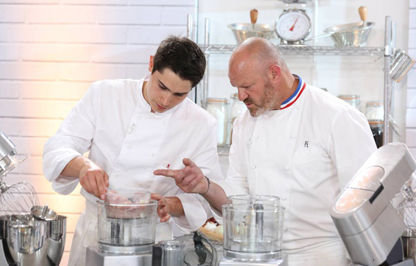 Xavier heureux gagnant Objectif Top Chef le 19 décembre / - Aurélien Faidy / M6