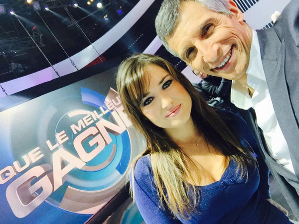 Elsa Esnoult dans que le meilleur gagne de Nagui / Photo Facebook ElsaEsnoultOfficiel