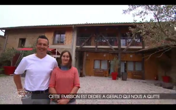 Message de TF1 dans Bienvenue chez nous pour signifier que Gérald est mort