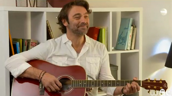 Nicolas dans Les mystères de l'amour saison 9 : avec Marie ? Hélène ou Jeanne ?