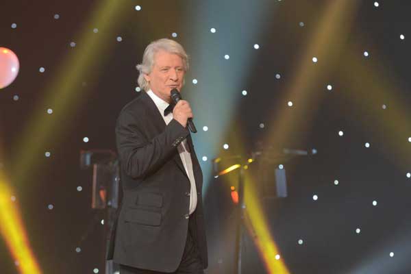 Patrick Sébastien ou Nikos pour le 20 juin 2015 et la fête de la musique : qui est le meilleur ?