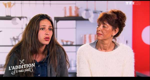 Marina et sa maman : un petit camion restaurant avec de la cuisine familiale et réunionnaise.