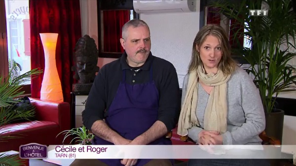 Cécile et Roger pas gagnants de Bienvenue à l'hôtel à cause des notes très basses de Lucie et Julien ? 