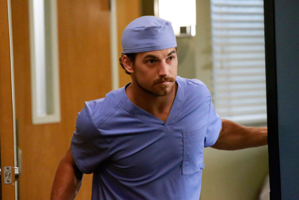 Le sexy  Dr. Andrew DeLuca dans Grey's Anatomy saison 10 