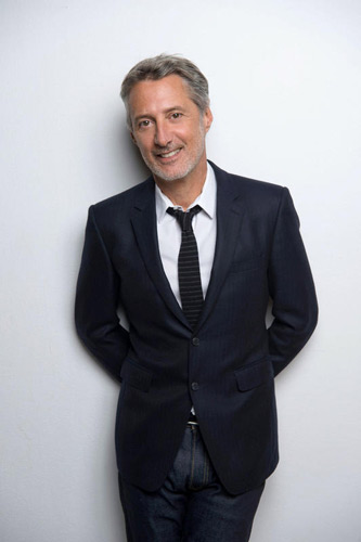 Exit Le Grand Journal, bienvenue dans l'émission d'Antoine de Caunes / Photo Xavier Lahache