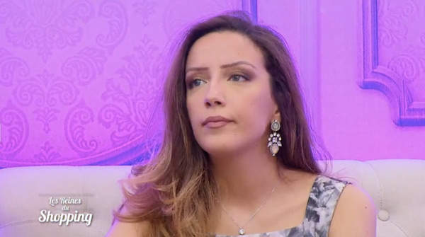 Les avis sur Assia qui parle anglais en permanence dans #LRDS