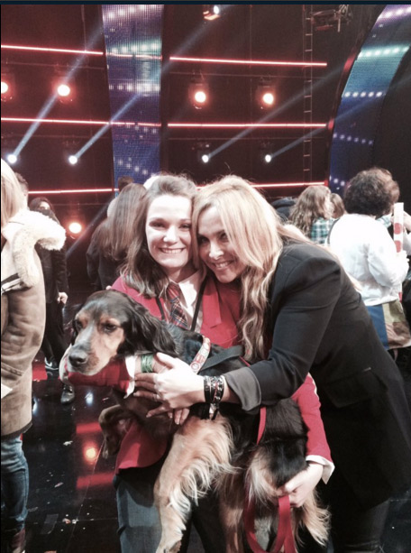 Juliette et Charlie gagnent La france a un incroyable talent 2015, photo avec Helene Segara