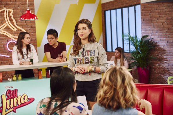 Soy Luna le mag : Enjoyphoenix devient star des ados  à la télé 