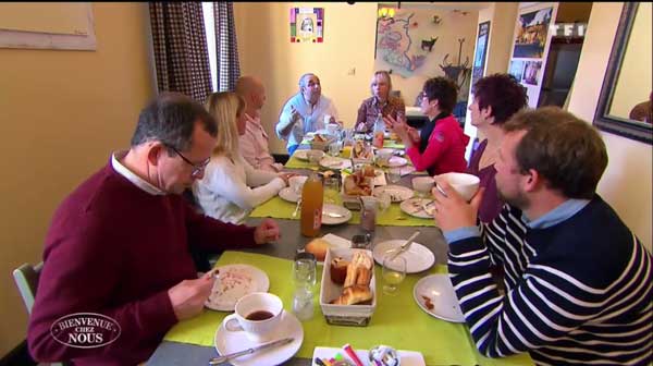 Qui doit gagner la finale de Bienvenue chez nous le 01/04/2016 ?