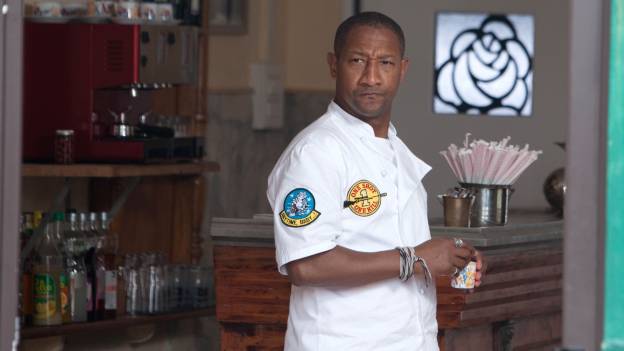 Edouard Montoute dans Cut saison 4 // Photo TF1 Les Toqués
