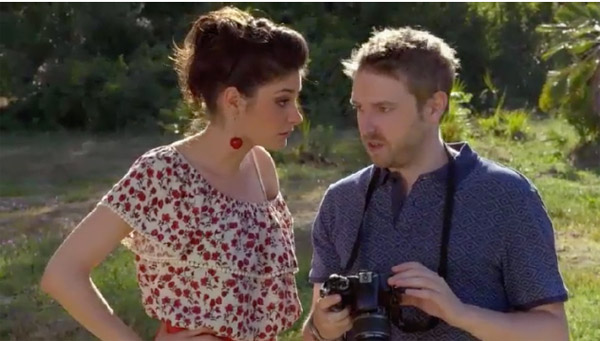 Sabrina et Nathan se retrouvent pour une séance photo 