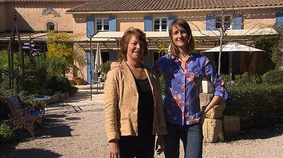 Avis et commentaires sur la bastide de Françoise et Iris de Bienvenue à l'hôtel sur TF1