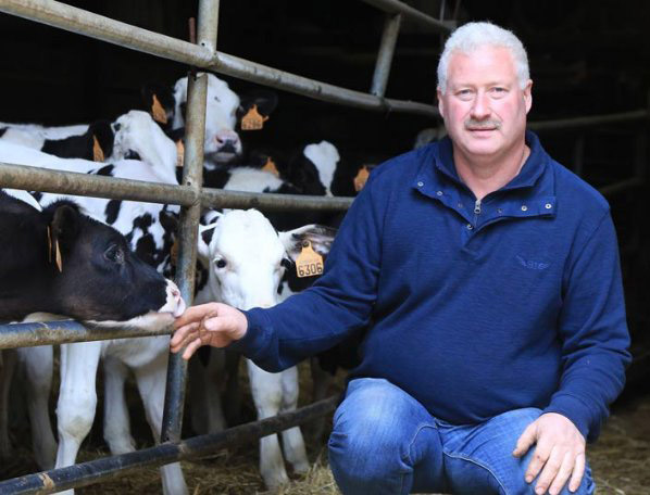 L'idylle Bernard le picard et Isabelle va-t-elle tenir dans #ADP2016 ? / Photo M6