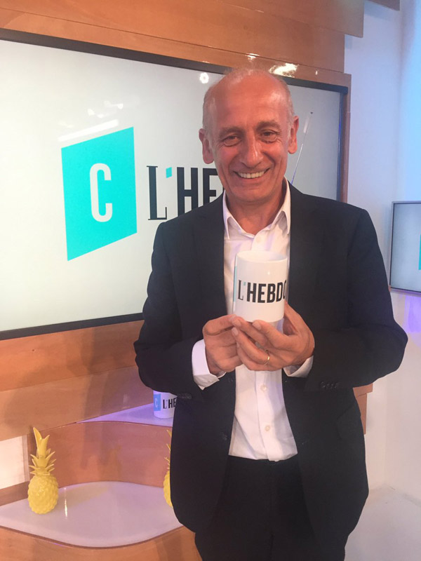 Jean Michel Apathie remplace Aymeric Caron dans  C l'hebdo de France 5 #clhebdo