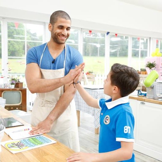 Le beau Mickael est éliminé du meilleur pâtissier M6