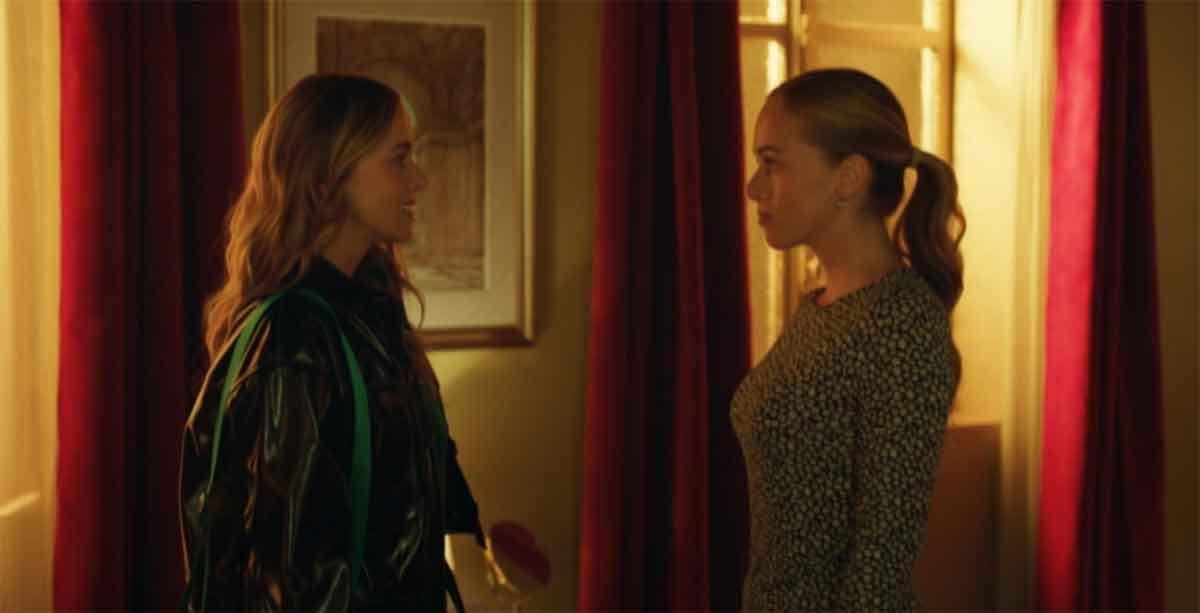 Adele et sa soeur juemelle DNA