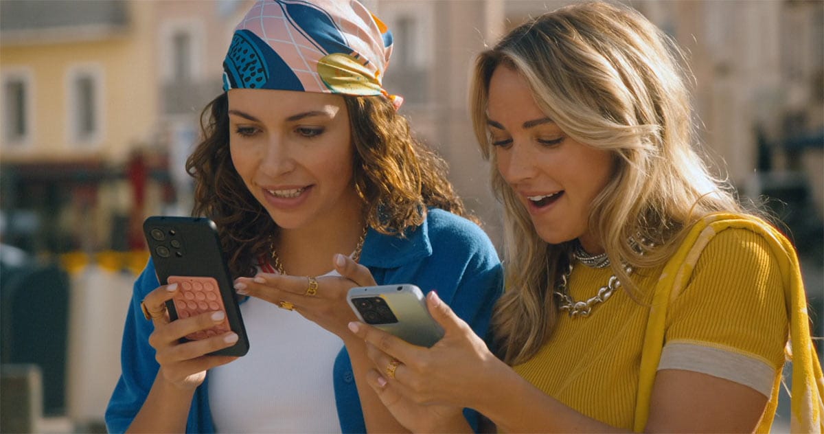 Solenn et Tess tout pour la lumere 