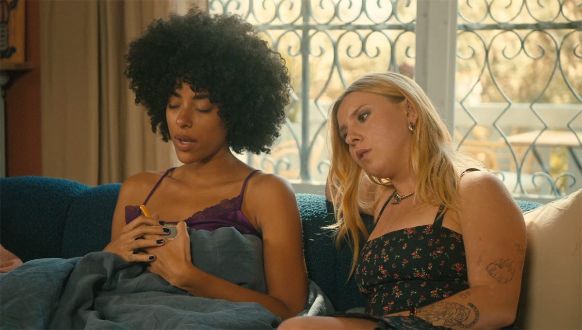 Sultana et Maddie sur Netflix dans tout pour la lumière 