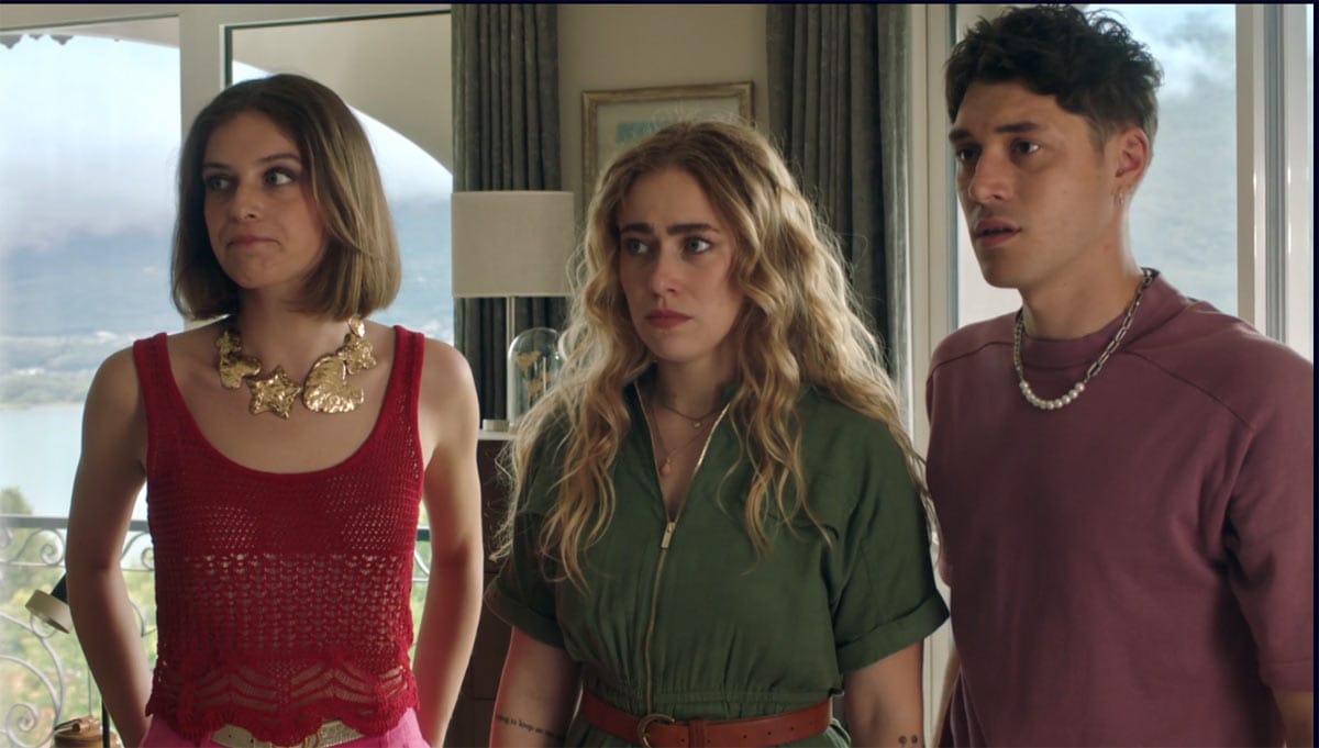 Zoé, Carla et Léonard  itc 