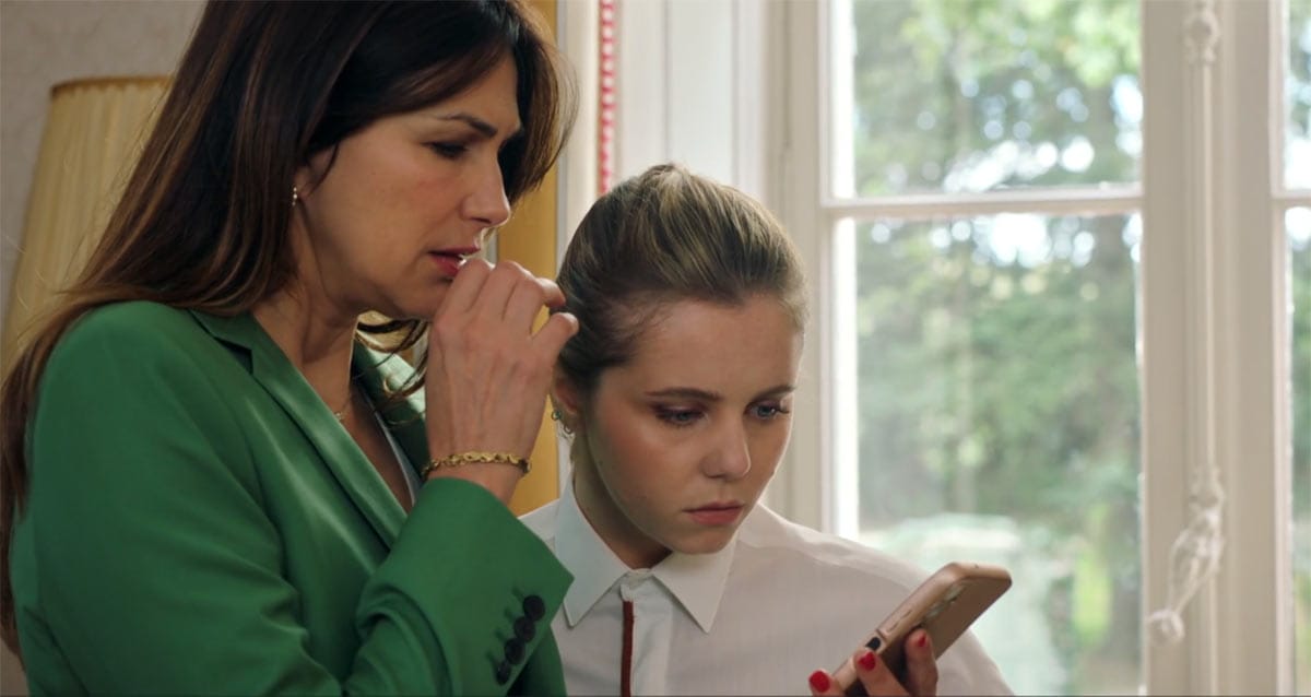 Théa et Louise dans nouveau jour 