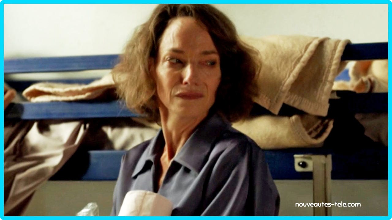 Catherine dort en prison dans un si grand soleil