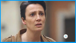 Caroline Bourg débarque dans Demain nous appartient : son arrivée va tout changer pour Raphaëlle et Chloé ! Demain nous appartient