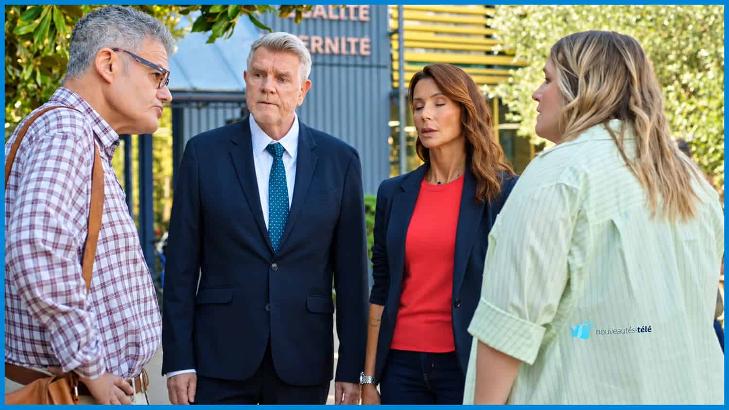 Sébastien Perraud avec Marguerite, Raphaëlle et Daniel dans Demain nous appartient
