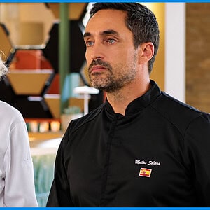 Matias et Anouk dans l'embarras dans Ici tout commence